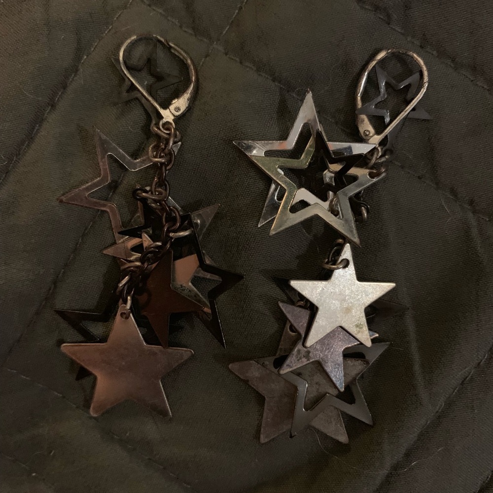 Black and Gray Dangling Star Earrings